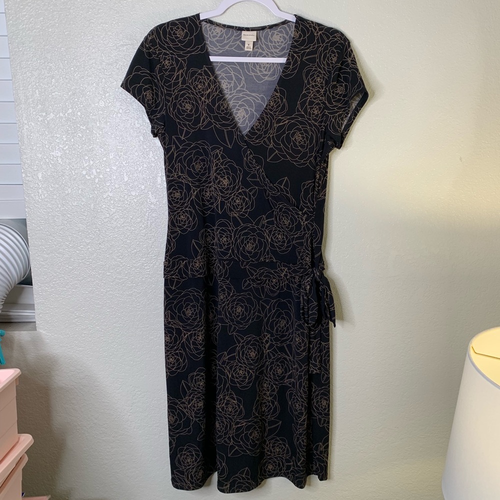 Black Merona floral print dress